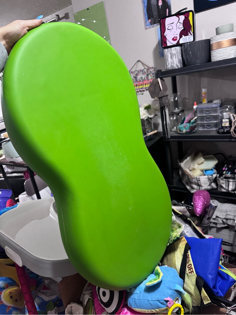 Bright Green Keekaroo Peanut Changer - Picture 4 of 7